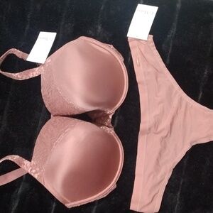 Le Mystere Bra & Panty Set New With Tags